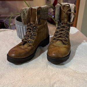Stylish Tan Lace-Up Combat Boots